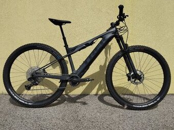 Elektrický bicykel Trek Ecaliber 9.6 carbon