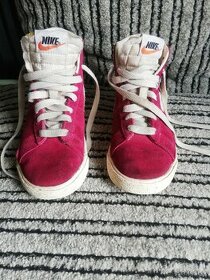 Predam detske botasky nike