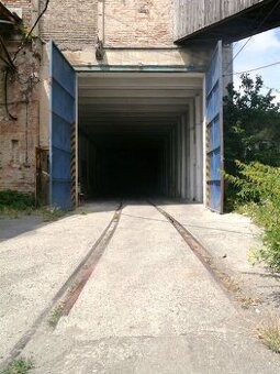 Skladový objekt na prenájom - Šurany, 2341m2