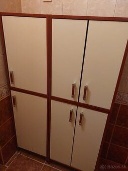 Kúpeľňové skrinky