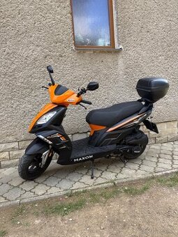 Maxon 125 4T