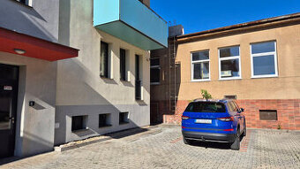 Novostavba - 2-izbový byt v centre s parkovaním Central