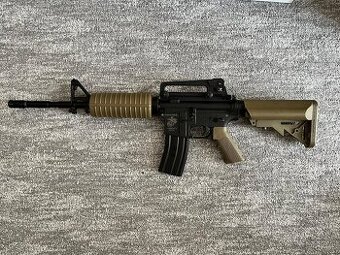 Airsoftová zbraň M4