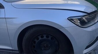 VW Passat b8 pravý predný blatník