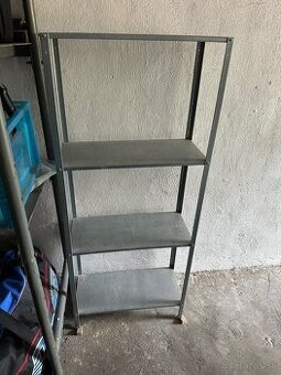 Polica IKEA HYLLIS