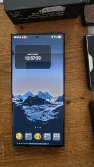 SAMSUNG GALAXY S22 ULTRA 256GB s príslušenstvom pošk.displej