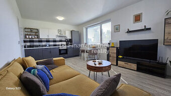 Moderný 2-izbový byt s perfektným výhľadom v Hamuliakove