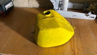 Predám nádrž na Jawa pionier