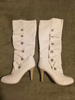 Dámske čižmy