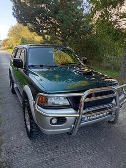 Mitsubishi Pajero sport