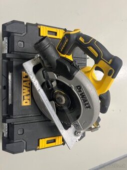 Dewalt DCS570 kotúčova píla
