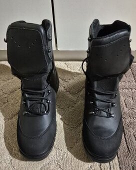 Kanady BOSP GORETEX veľkosť 44