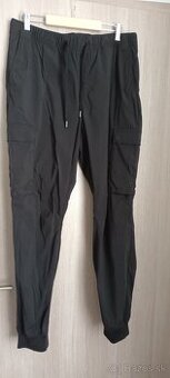 Cierne slim panske nohavice velkost M, H&M