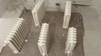 predám 5 liatinových radiatorov