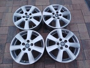 Hlinikove disky- Toyota Auris- 7Jx16-ET-45-5x114,3