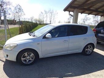 Kia Ceed 1.6. CRDi.