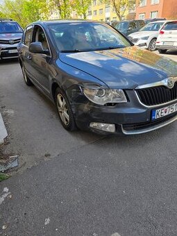 Škoda Superb 2.0 tdi 125kwCr 4x4 6q manual