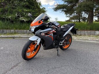 Honda cbr125