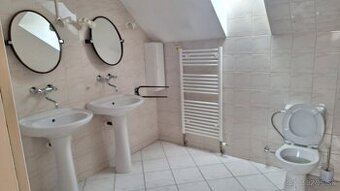 Predaj priestranného rodinného domu v Ružinove_BA II