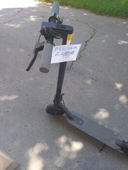 PREDAM elektrickú kolobežku Xiaomi.