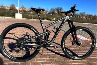 Focus celoodpruzeny bicykel XL