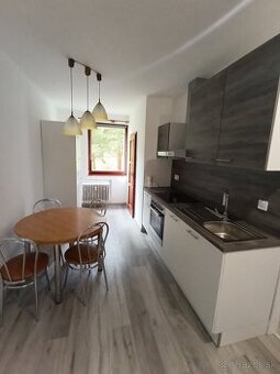 2 izbový byt Levoča, Sídlisko pri Prameni - 1