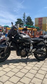 YAMAHA MT07