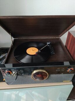 Gramofón Technaxx štyri v jednom