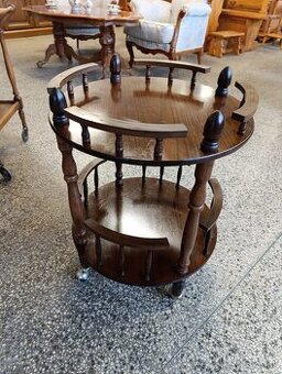 rustikální stolek,stůl z masivu,nábytek s příběhem -