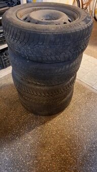 215/60 R16