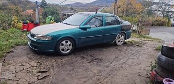 Opel Vectra B 2.5 V6