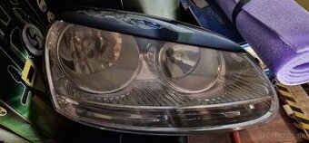 Predné svetlo golf 5