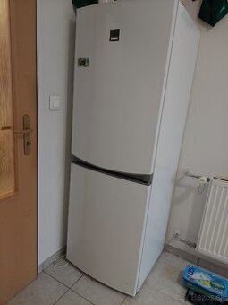 Predam chladničku Zanussi