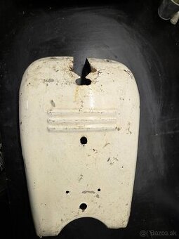 Spodné bruško, prsia Jawa pionier