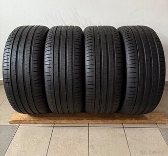Letné pneumatiky 285/45/21 Pirelli PZero PZ 4 Runflat