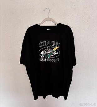 Corteiz Black Narnia Tee