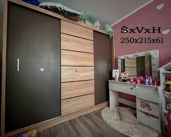 Šatnikova skriňa Sewilla 100% STAV