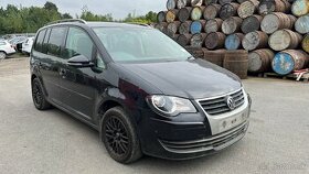 165. VW Touran 2l BKD,LTG LC9X Na náhradní díly