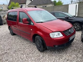 Volkswagen Caddy 2008 - DEFEKT MOTOR