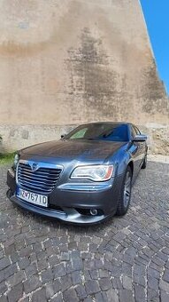 Lancia THEMA