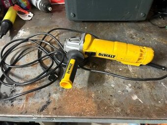 Dewalt uhlová brúska 1100