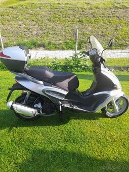 Benelli Velvet 125