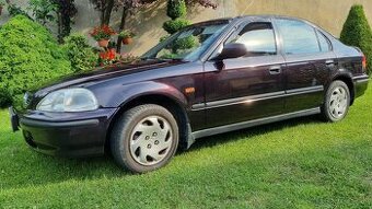 Honda Civic 1,5 VTEC LS 84 KW