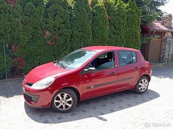Renault Clio 1.2 rv.2009 Kúpený v SR