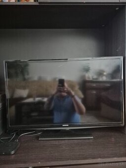 LED televízor Samsung UE28J4100AW + XIAOMI smart box
