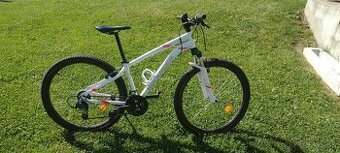 bicykel Rockrider ST 100