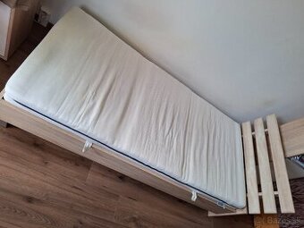 Predám POSTEĽ SROŠTOM A MATRACOM