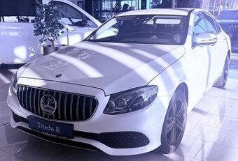 Mercedes-Benz E trieda 220 d A/T AMG Optic SK ŠPZ