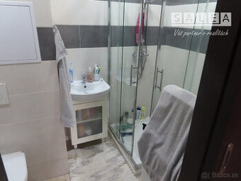 Prenájom 3 izbový byt v centre mesta Šala