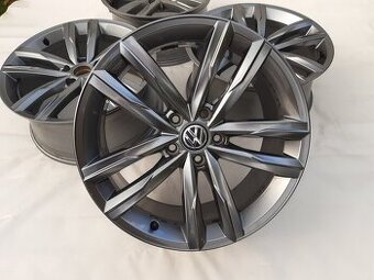 Alu disky Volkswagen Passat B8 R18 Dartfort grafit